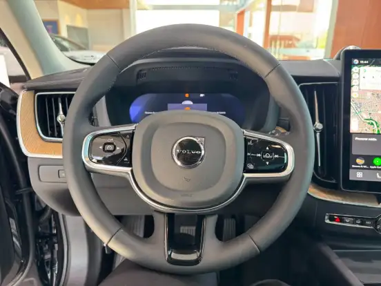 VOLVO-XC60-2026