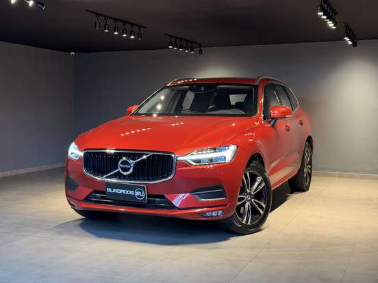 VOLVO-XC60-2.0 T5 GASOLINA MOMENTUM AWD GEARTRONIC VOLVO-XC60-2017