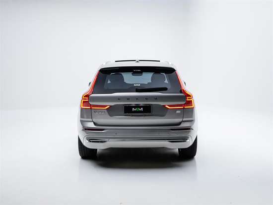 VOLVO-XC60-2022