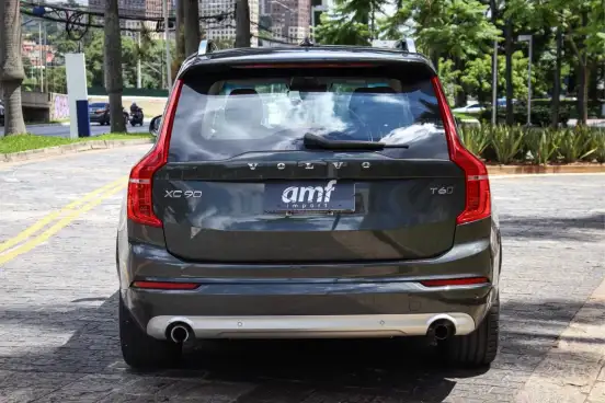 VOLVO-XC90-2.0 T6 GASOLINA MOMENTUM AWD GEARTRONIC VOLVO-XC90-2018