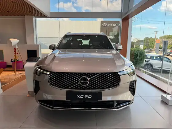 VOLVO XC90 2.0 T8 PHEV ULTRA DARK AWD GEARTRONIC VOLVO XC90 2.0 T8 PHEV ULTRA DARK AWD GEARTRONIC