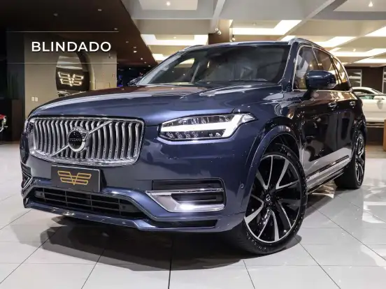 VOLVO-XC90-2022