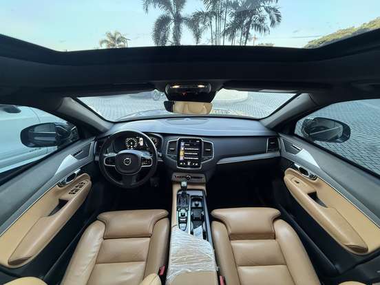 VOLVO-XC90-2.0 T6 GASOLINA MOMENTUM AWD GEARTRONIC VOLVO-XC90-2019