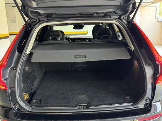 VOLVO-XC60-2.0 T5 GASOLINA MOMENTUM AWD GEARTRONIC VOLVO-XC60-2018
