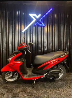 YAMAHA-FLUO 125 HYBRID CONNECTED ABS-2026