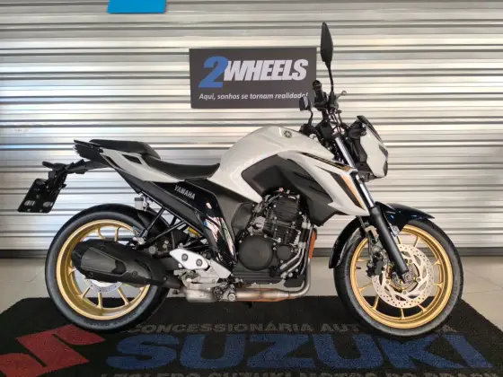 YAMAHA FZ25 FAZER CONNECTED ABS YAMAHA FZ25 FAZER CONNECTED ABS