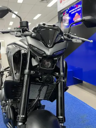 YAMAHA MT-03 CONNECTED ABS YAMAHA MT-03 CONNECTED ABS