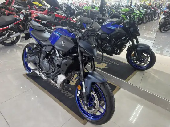 YAMAHA-MT-07 CONNECTED ABS-2026