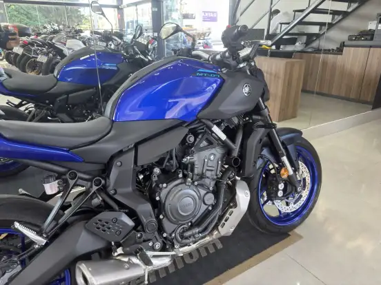 YAMAHA-MT-07 CONNECTED ABS-2026