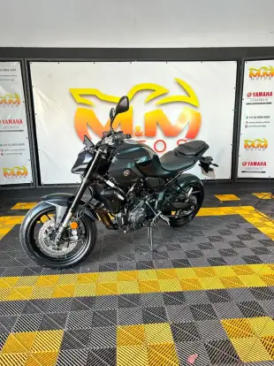 YAMAHA-MT-07 CONNECTED ABS-2026