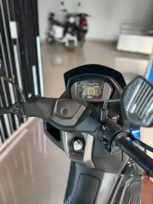 YAMAHA-NMAX 160 ABS-2021