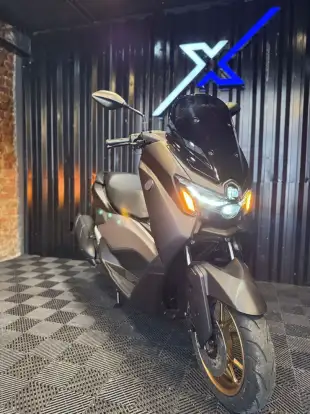 YAMAHA-NMAX CONNECTED 160 ABS-2025