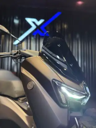 YAMAHA-NMAX CONNECTED 160 ABS-2025