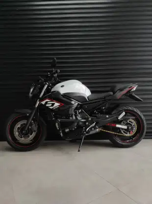 YAMAHA-XJ6 N-2015
