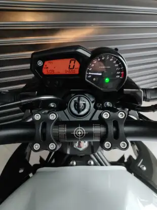 YAMAHA-XJ6 N-2015