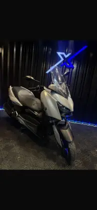 YAMAHA XMAX 300 CONNECTED ABS YAMAHA XMAX 300 CONNECTED ABS