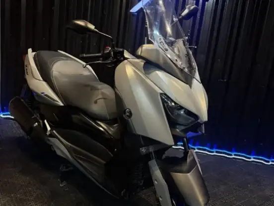 YAMAHA-XMAX 300 CONNECTED ABS YAMAHA-XMAX 300 CONNECTED ABS-2026