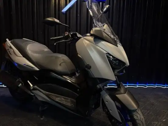 YAMAHA-XMAX 300 CONNECTED ABS YAMAHA-XMAX 300 CONNECTED ABS-2026