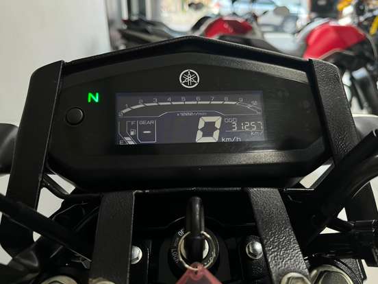 YAMAHA-FAZER 150 UBS-2025