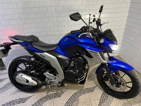 YAMAHA FZ25 FAZER ABS 