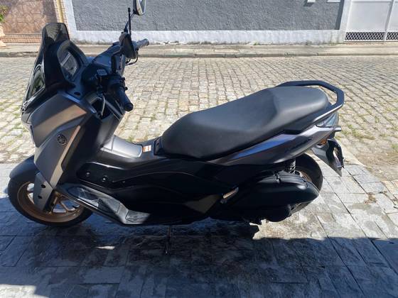 YAMAHA NMAX CONNECTED 160 ABS 