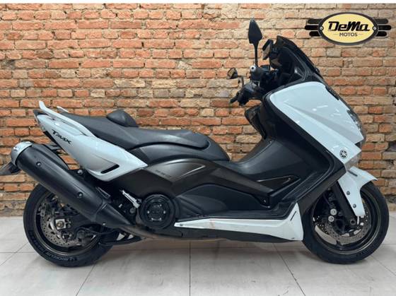 YAMAHA TMAX 