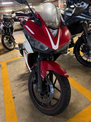 YAMAHA-YZF R3-2016