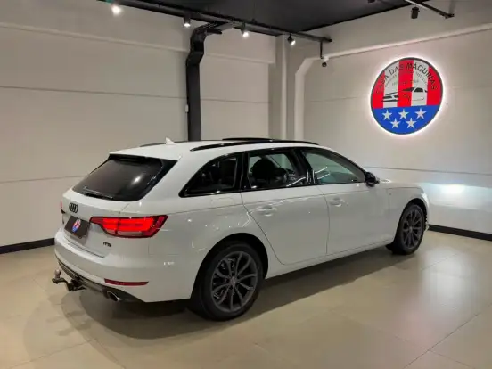 AUDI-A4-2.0 TFSI AMBIENTE AVANT GASOLINA 4P S TRONIC AUDI-A4-2017