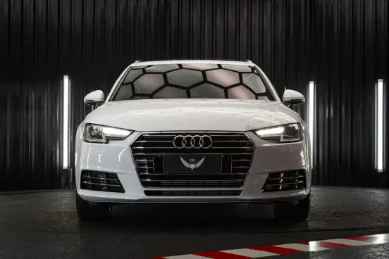 AUDI-A4-2016