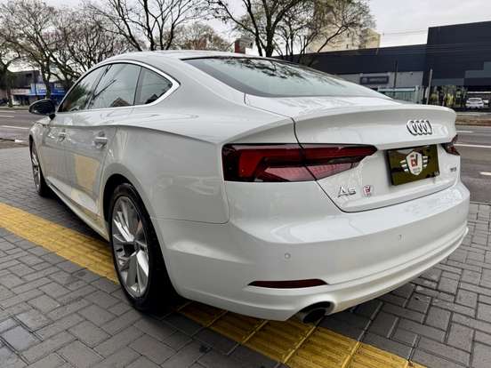 AUDI-A5-2017