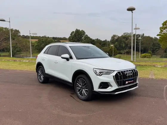 AUDI Q3 2.0 40 TFSI GASOLINA PERFORMANCE QUATTRO TIPTRONIC