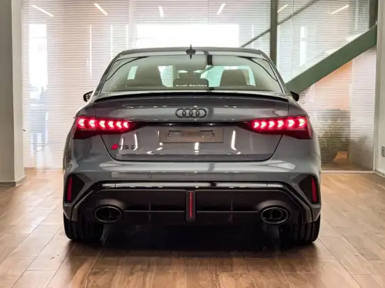 AUDI-RS3-2.5 TFSI GASOLINA SEDAN QUATTRO S-TRONIC AUDI-RS3-2025