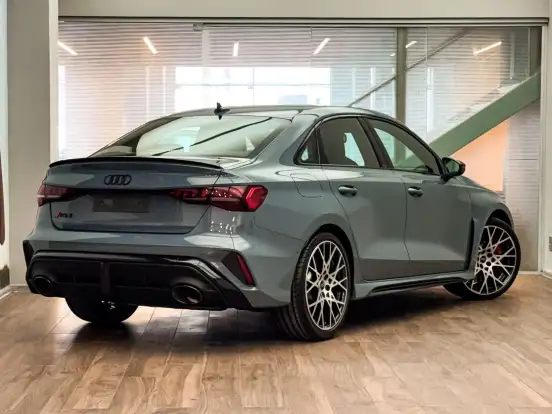 AUDI-RS3-2.5 TFSI GASOLINA SEDAN QUATTRO S-TRONIC AUDI-RS3-2025