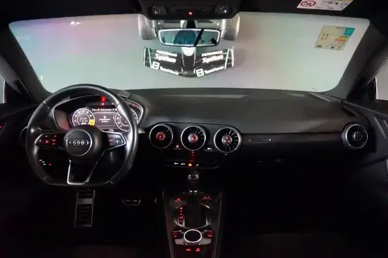 AUDI-TT-2015