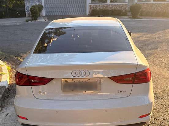 AUDI-A3-1.4 TFSI SEDAN ATTRACTION 16V GASOLINA 4P S-TRONIC AUDI-A3-2015