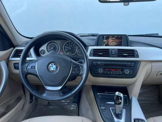BMW-316i-2014