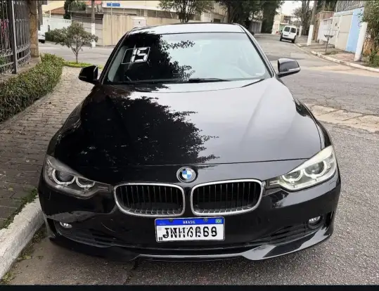 BMW-320i-2014