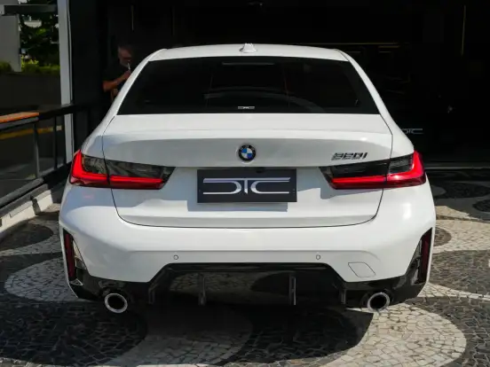BMW-320i-2.0 16V TURBO FLEX M SPORT AUTOMÁTICO BMW-320i-2024