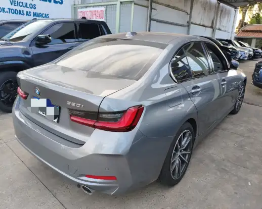 BMW-320i-2024