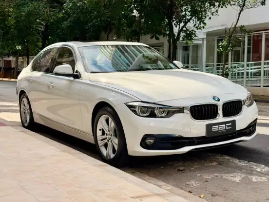 BMW-320i-2.0 SPORT GP 16V TURBO ACTIVE FLEX 4P AUTOMÁTICO BMW-320i-2018