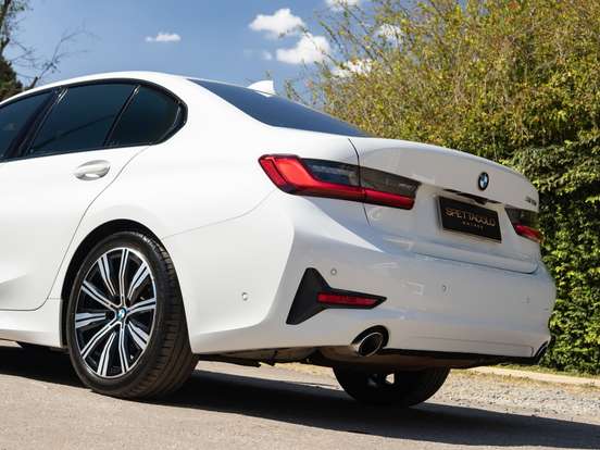 BMW-320i-2.0 16V TURBO FLEX GP AUTOMÁTICO BMW-320i-2020