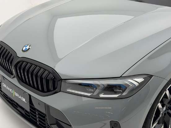 BMW-320i-2025