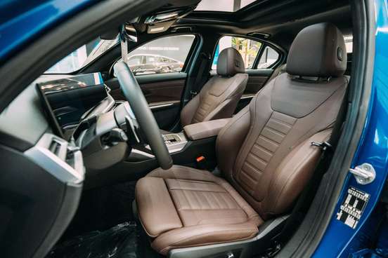 BMW-320i-2026