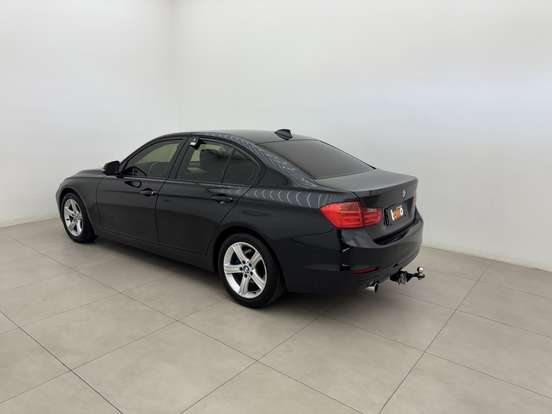 BMW-320i-2.0 16V TURBO GASOLINA 4P AUTOMÁTICO BMW-320i-2013