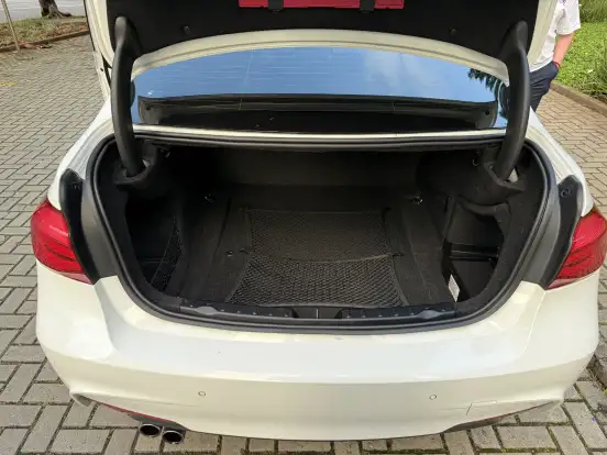 BMW-328i-2.0 M SPORT 16V ACTIVEFLEX 4P AUTOMÁTICO BMW-328i-2016