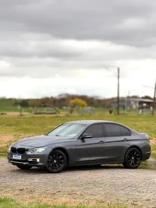 BMW-328i-2011