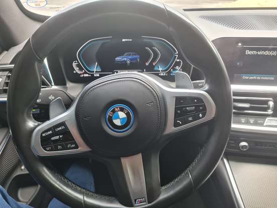 BMW-330e-2.0 16V TURBO HÍBRIDO M SPORT AUTOMÁTICO BMW-330e-2022