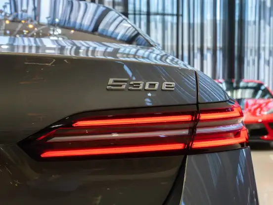 BMW-530e-2.0 TWINPOWER PHEV M SPORT AUTOMÁTICO BMW-530e-2024