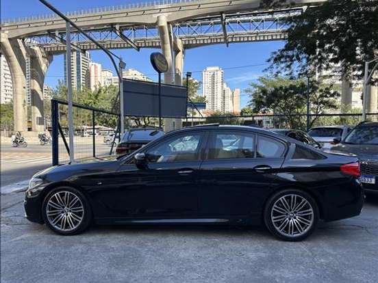 BMW-540i-3.0 24V TURBO GASOLINA M SPORT AUTOMÁTICO BMW-540i-2017
