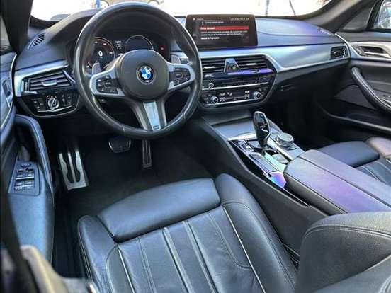BMW-540i-3.0 24V TURBO GASOLINA M SPORT AUTOMÁTICO BMW-540i-2017
